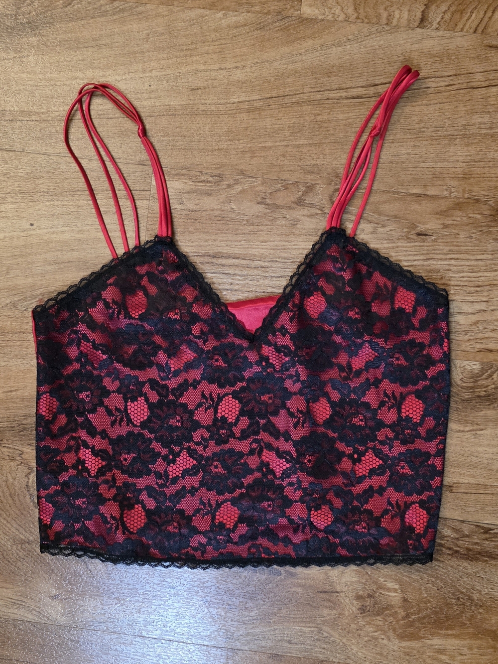 Vintage Gold Tag Victorias Secret Red Satin & Black Lace Cami